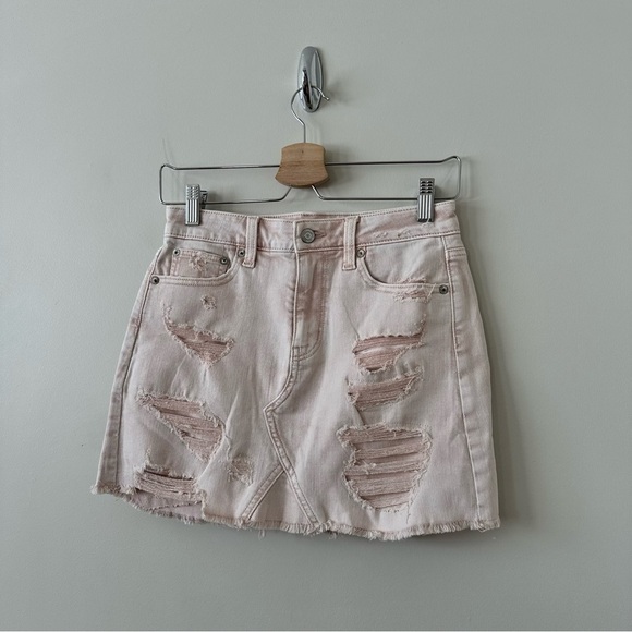 American Eagle-Distressed Mini Skirt- Pink Clay (Size:0) - Picture 3 of 6